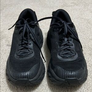 Hoka Bondi 7 size 6